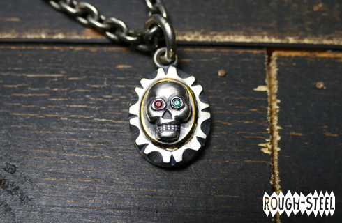 Old skull Mexican Pendant